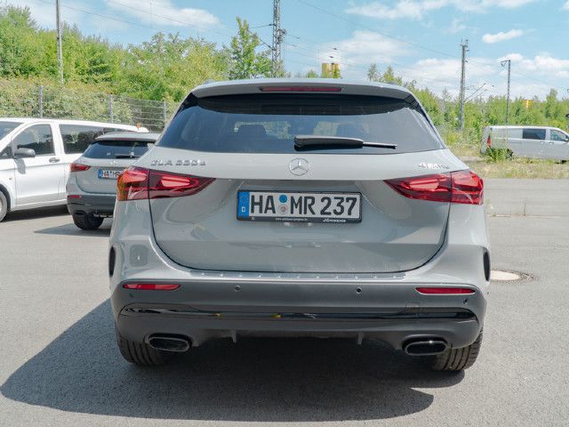 Mercedes-Benz GLA 220 4MATIC GLA 220 d