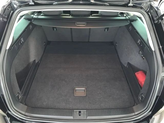 Volkswagen Passat Business Variant