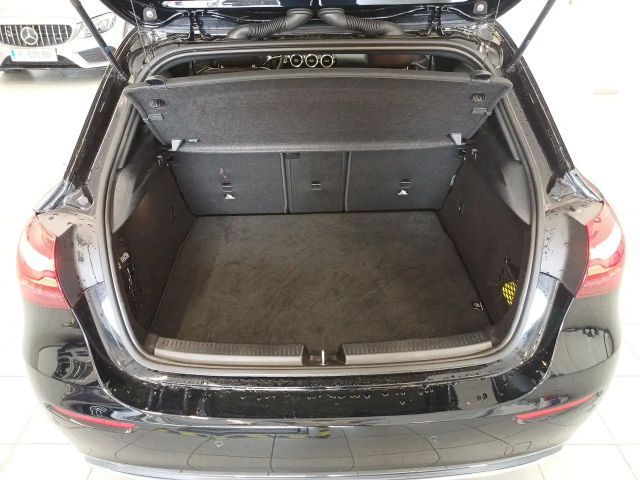 Mercedes-Benz A 200 A 200 d