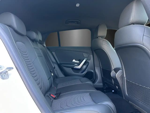 Mercedes-Benz CLA 200 CLA 200 d Shooting Brake