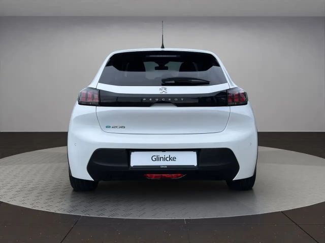 Peugeot E-208 Active Pack