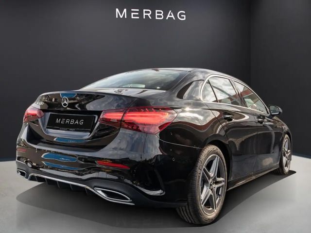 Mercedes-Benz A 180 Limousine LED Navi SHZ Fernlichtass. Kam.