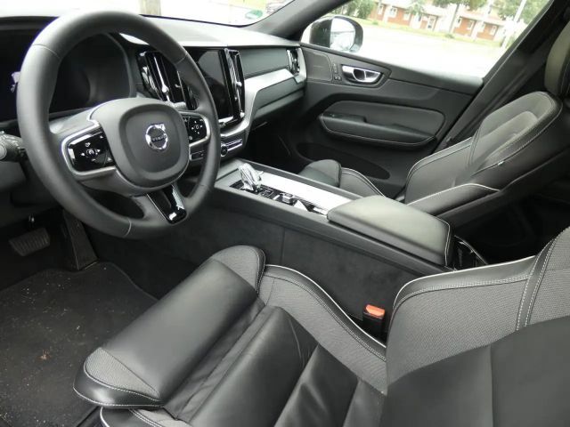 Volvo XC60 AWD Dark Ultimate
