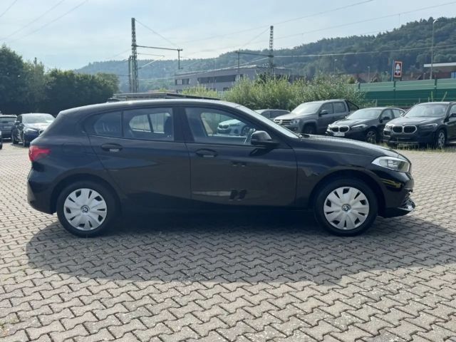 BMW 116 116i 5-deurs Sedan