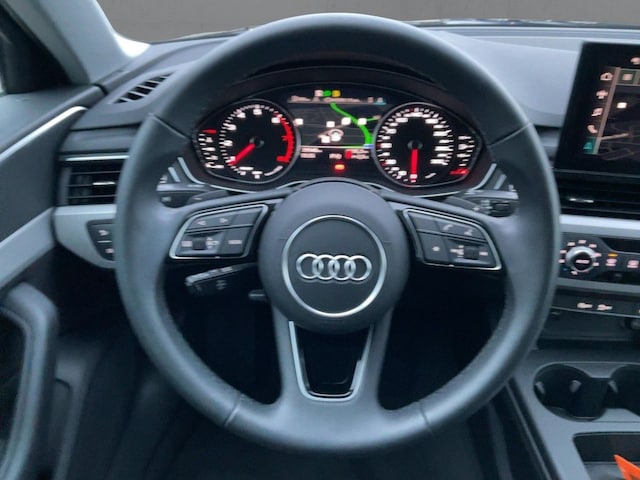 Audi A4 35 TFSI Avant S-Tronic