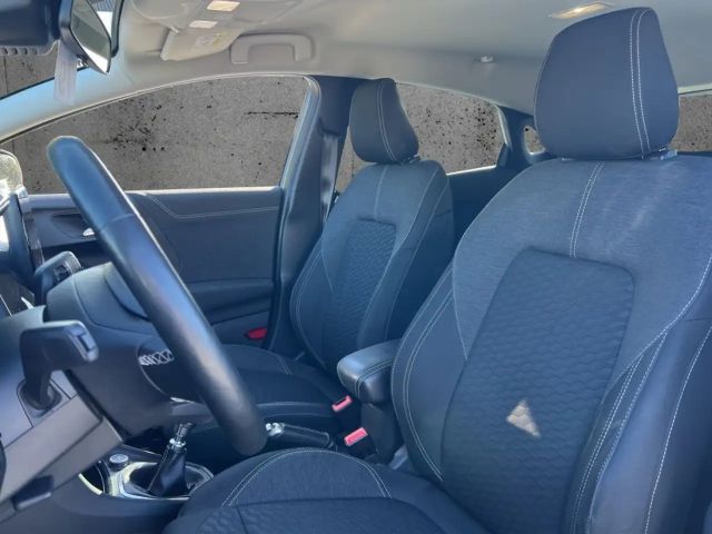 Ford Puma EcoBoost Titanium