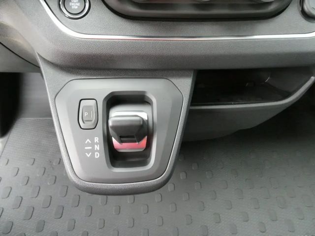 Nissan Primastar L2H1 Tekna dCi 170