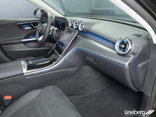 Mercedes-Benz C 220 AMG Line C 220 d Sedan