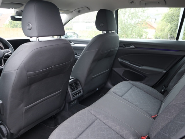 Volkswagen Golf 1.0 TSI