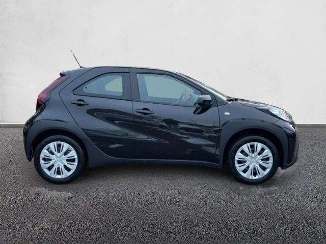 Toyota Aygo X Business Hatchback S-CVT