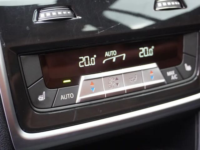 BMW X7 M 60i Frozen Black LCI AHK Carbon SkyLounge ACC 360K