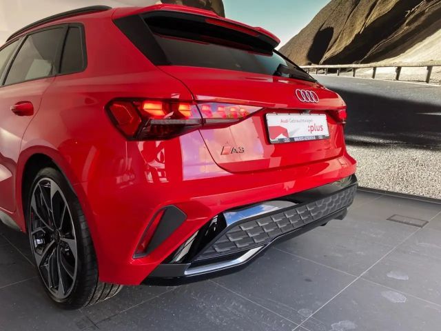 Audi A3 35 TDI S-Line Sedan Sportback