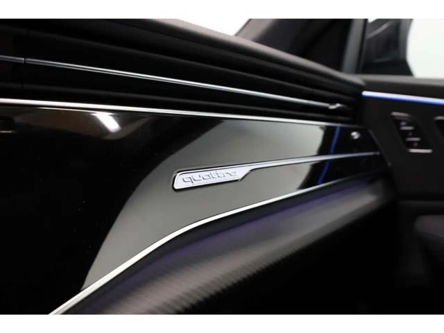 Audi RS Q8 Performance Quattro