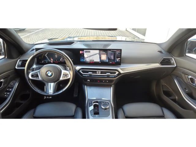 BMW 330 M-Sport Touring xDrive