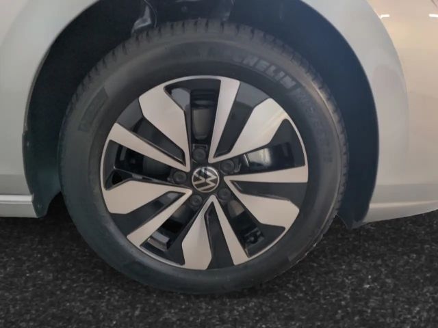 Volkswagen Golf 2.0 TDI DSG Golf VIII