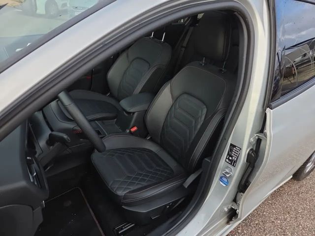 Ford Focus ST Line Wagon