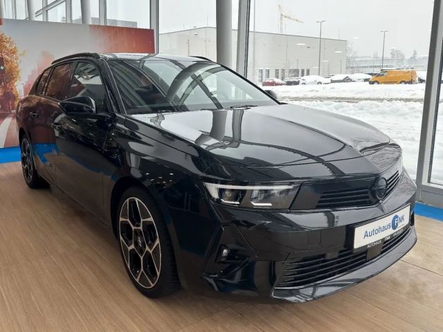 Opel Astra Sports Tourer Ultimate