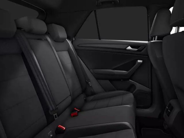 Volkswagen T-Roc 1.5 TSI DSG Plus R-Line