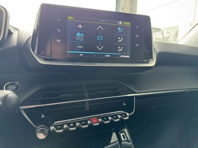 Peugeot E-2008 Allure Pack