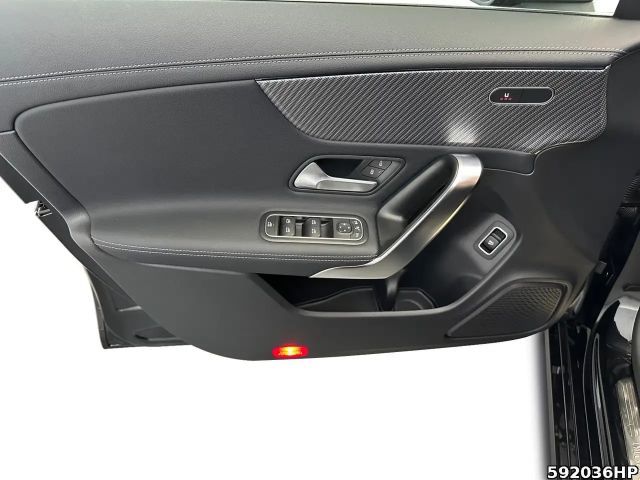 Mercedes-Benz CLA 200 Progressive