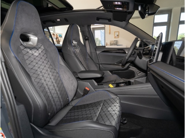 Volkswagen Tiguan 2.0 TSI 4Motion R-Line