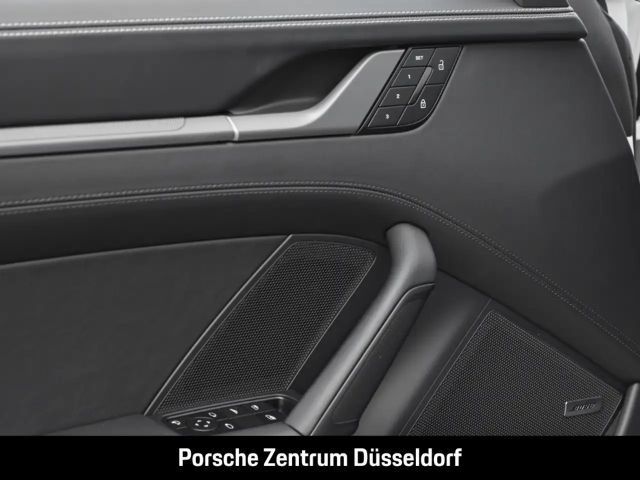 Porsche 992 Cabrio Carrera