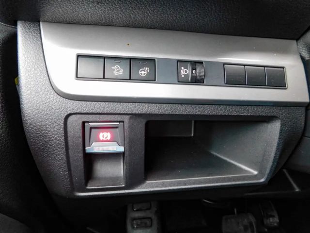 Opel Zafira Life Life XL Irmscher Radsatz & Bodykit  Navi 9-Sitzer