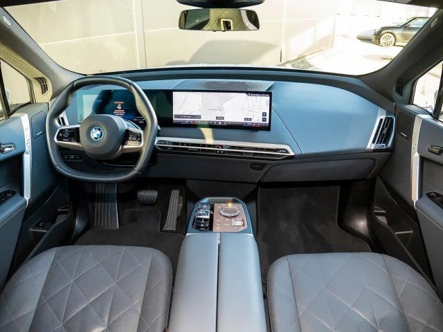 BMW iX xDrive40
