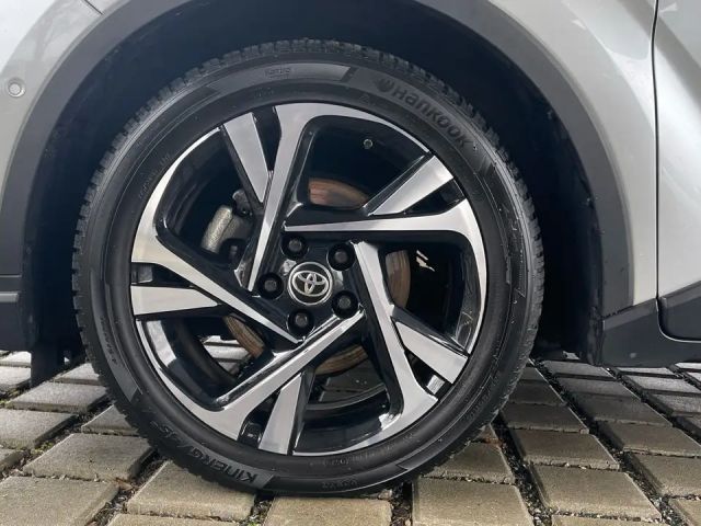 Toyota C-HR Hybride Team D