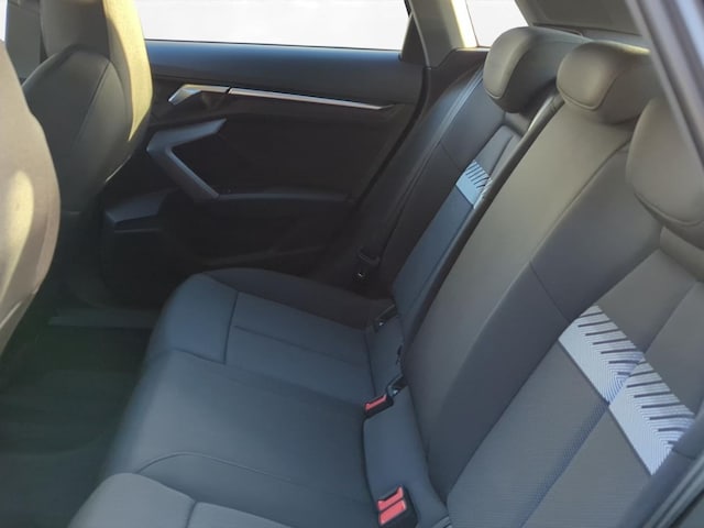 Audi A3 35 TFSI S-Line S-Tronic Sportback