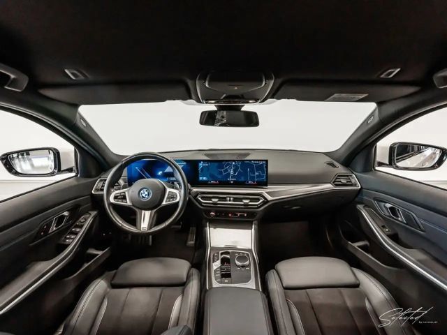 BMW 320 320e M-Sport xDrive