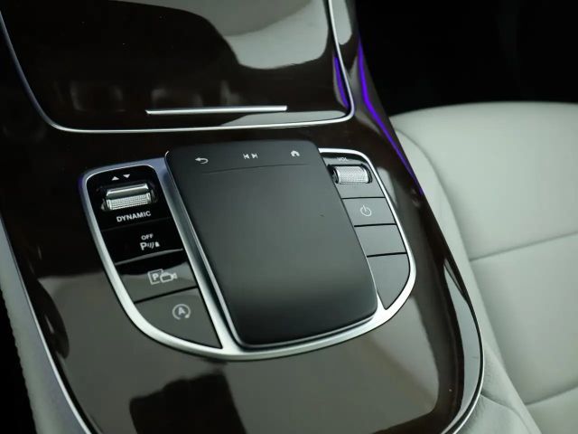 Mercedes-Benz E 450 4MATIC Sedan