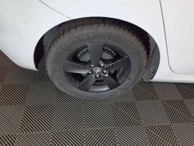 Skoda Fabia 1.0 TSI Tour