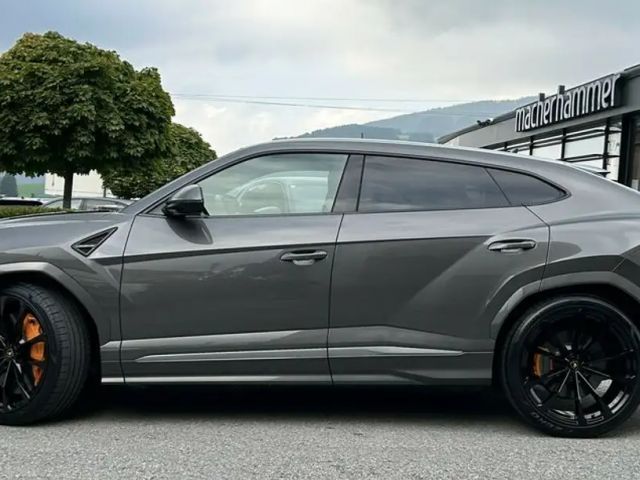 Lamborghini Urus AWD