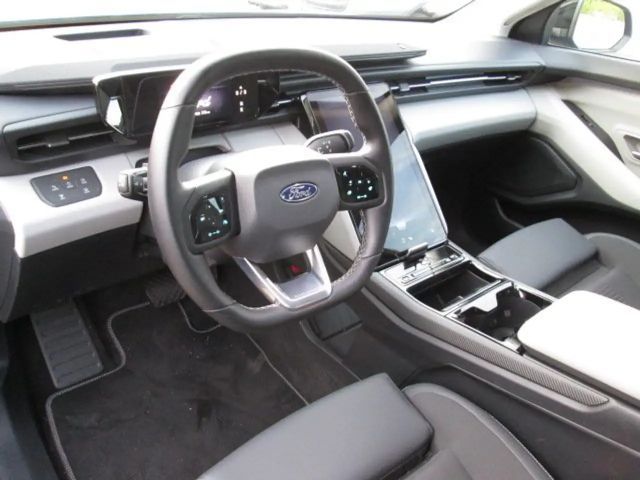 Ford Explorer AWD EV Premium