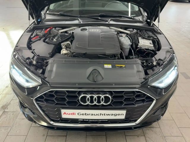 Audi A4 35 TDI S-Line