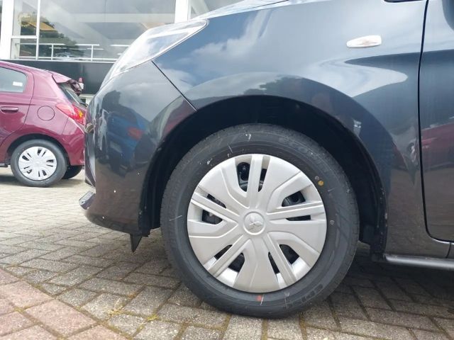 Mitsubishi Space Star Star