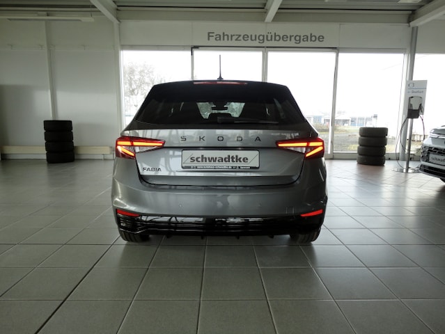 Skoda Fabia TSI 6-Gang APP-Connect-Navigation