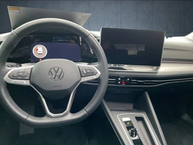 Volkswagen Golf DSG Life