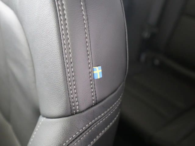 Volvo XC40 Dark Plus