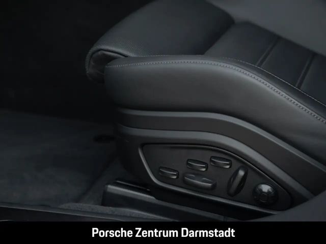 Porsche Panamera E-Hybrid Turbo