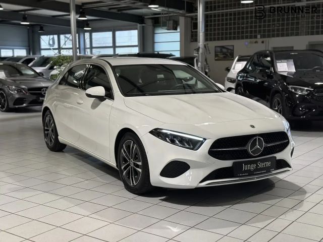Mercedes-Benz A 180 Progressive
