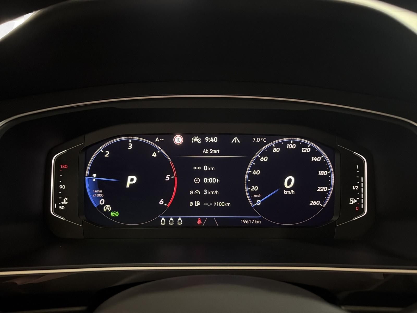 Volkswagen Tiguan 2.0 TDI Allspace DSG R-Line