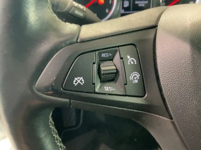 Opel Astra 1.2 Turbo Edition Turbo