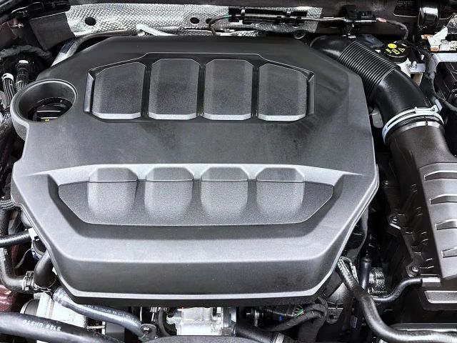 Volkswagen Golf GTI IQ.Drive