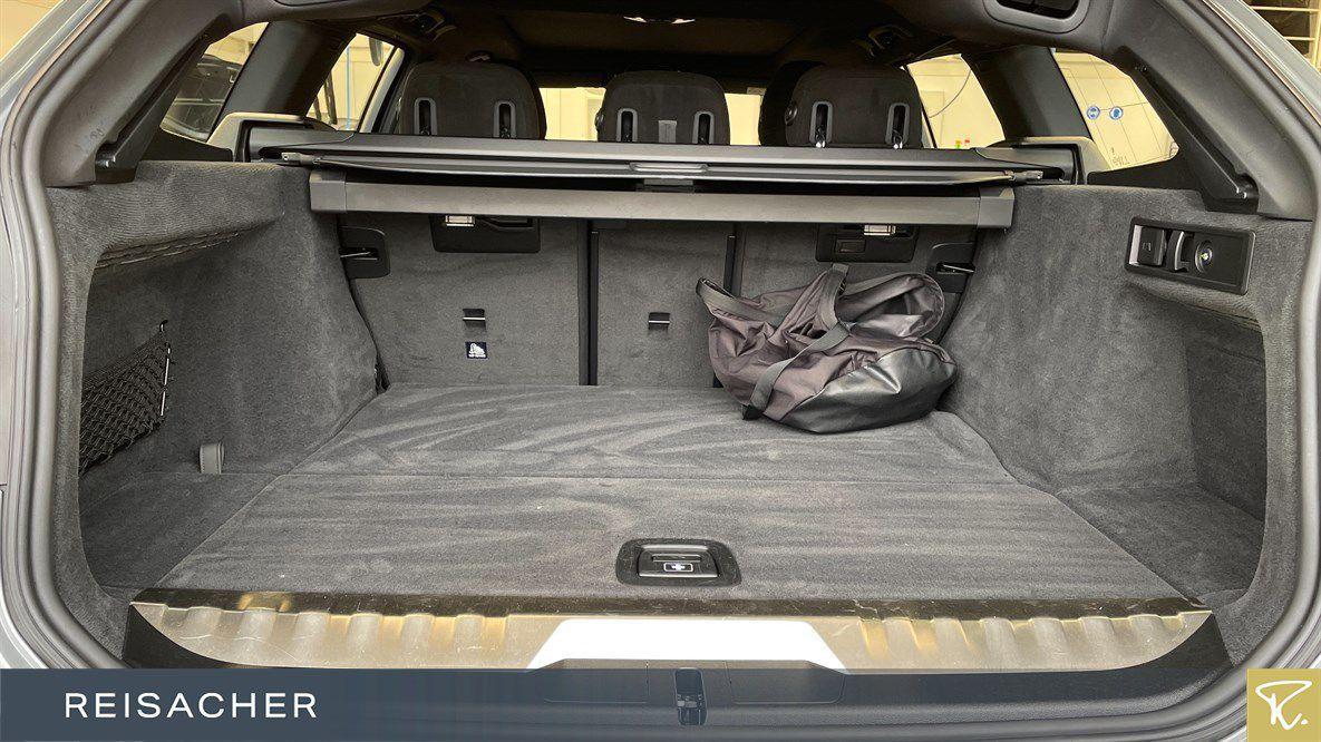 BMW 330 330e Touring xDrive