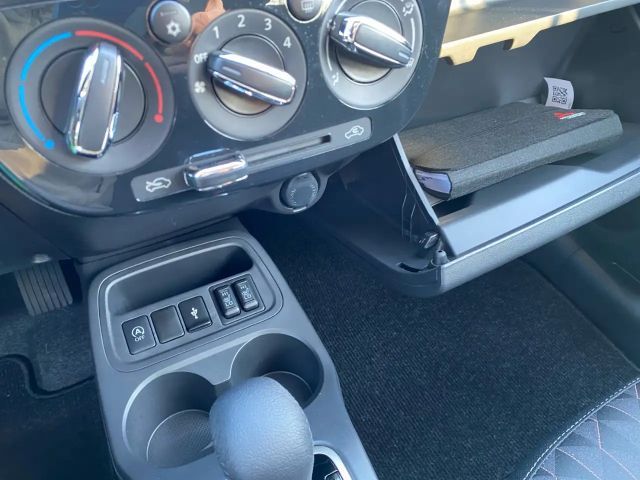 Mitsubishi Space Star CVT Star