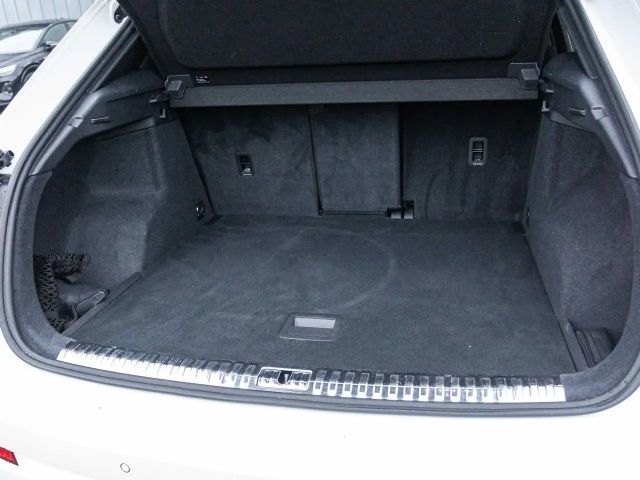 Audi Q3 advanced Navi LED GRA CarPlay EPH DAB