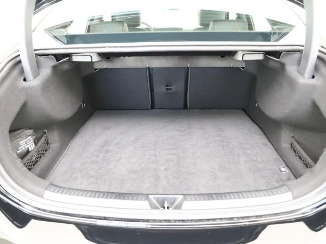 Mercedes-Benz A 250 4MATIC AMG Line