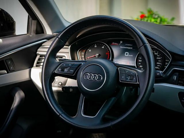 Audi A4 35 TDI Avant S-Tronic